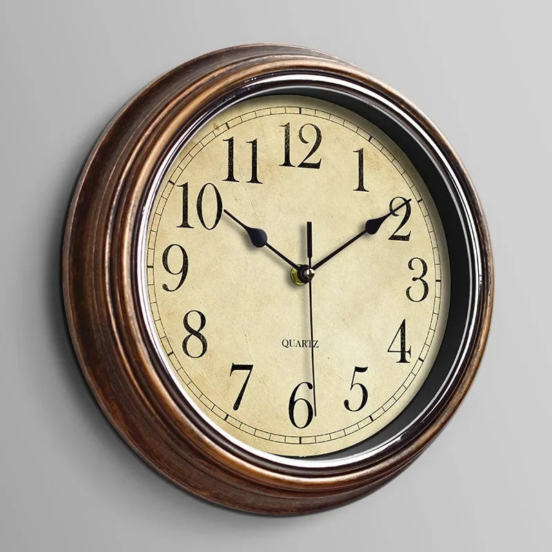 Horloge murale d'élégance classique pour tous les intérieurs