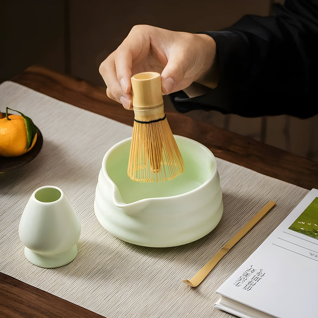 Ensemble en céramique Matcha – Ensemble de thé japonais traditionnel pour des moments relaxants et attentifs