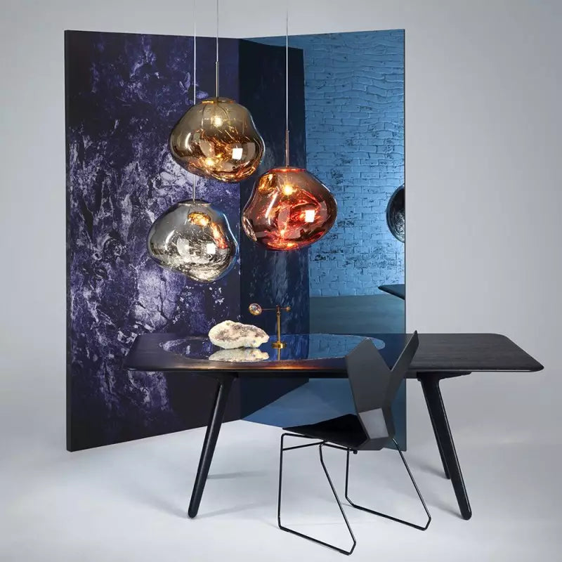Lampe Suspendue Melt – Objet Lumineux Élégant et Ambiance Chaleureuse