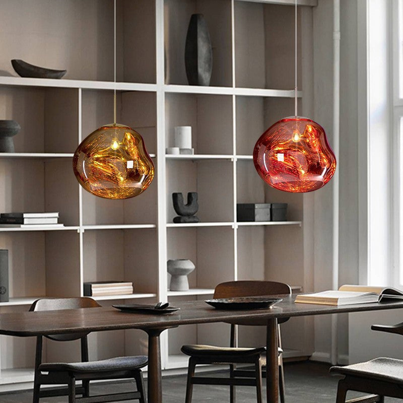 Lampe Suspendue Melt – Objet Lumineux Élégant et Ambiance Chaleureuse