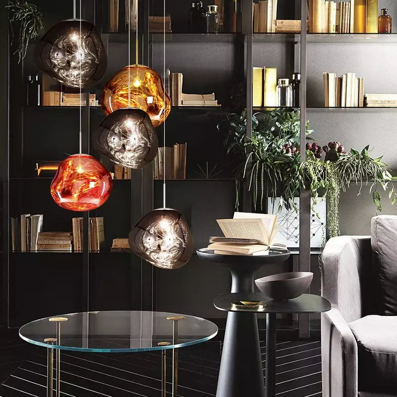 Lampe Suspendue Melt – Objet Lumineux Élégant et Ambiance Chaleureuse