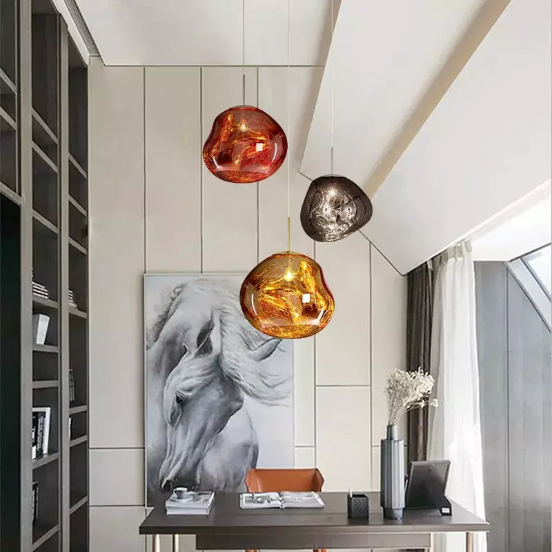 Lampe Suspendue Melt – Objet Lumineux Élégant et Ambiance Chaleureuse