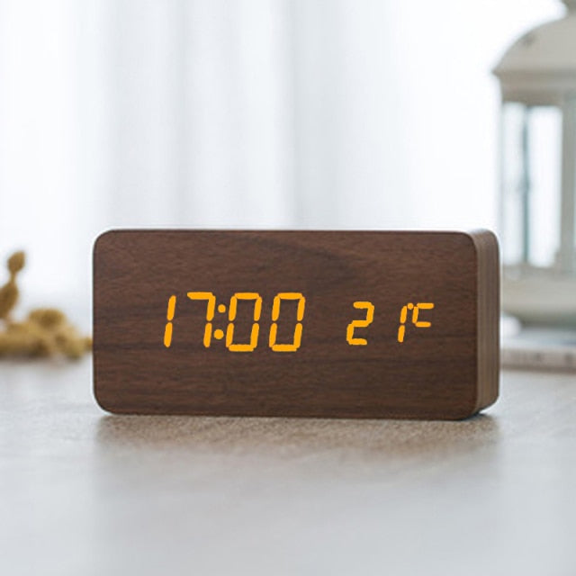 Réveil numérique LED minimaliste avec commande vocale