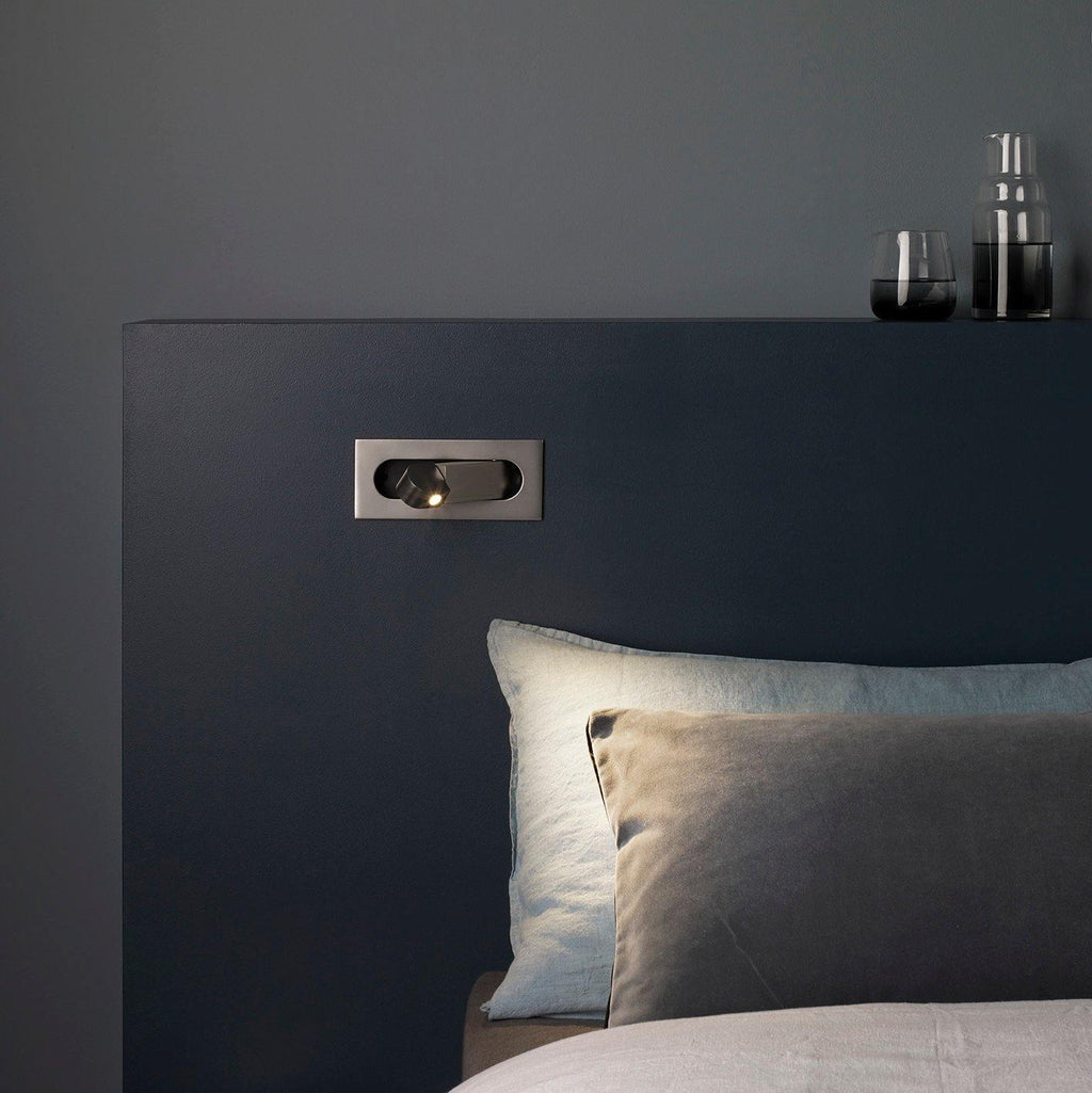 Lampe de lecture LED de chevet moderne et ajustable - Finitions variées