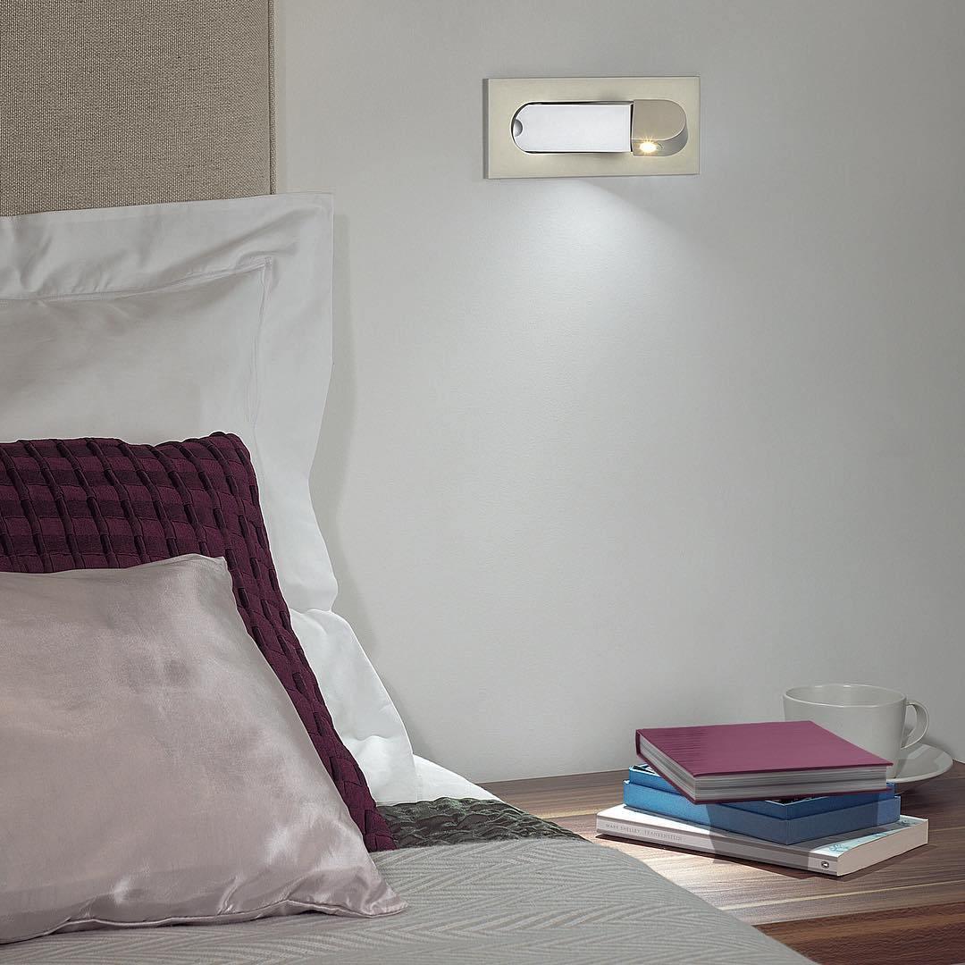 Lampe de lecture LED de chevet moderne et ajustable - Finitions variées