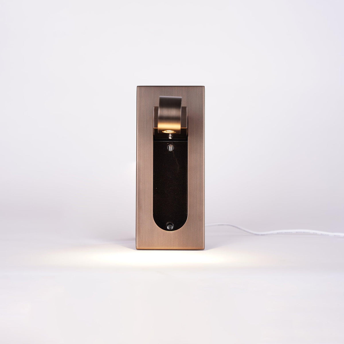 Lampe de lecture LED de chevet moderne et ajustable - Finitions variées