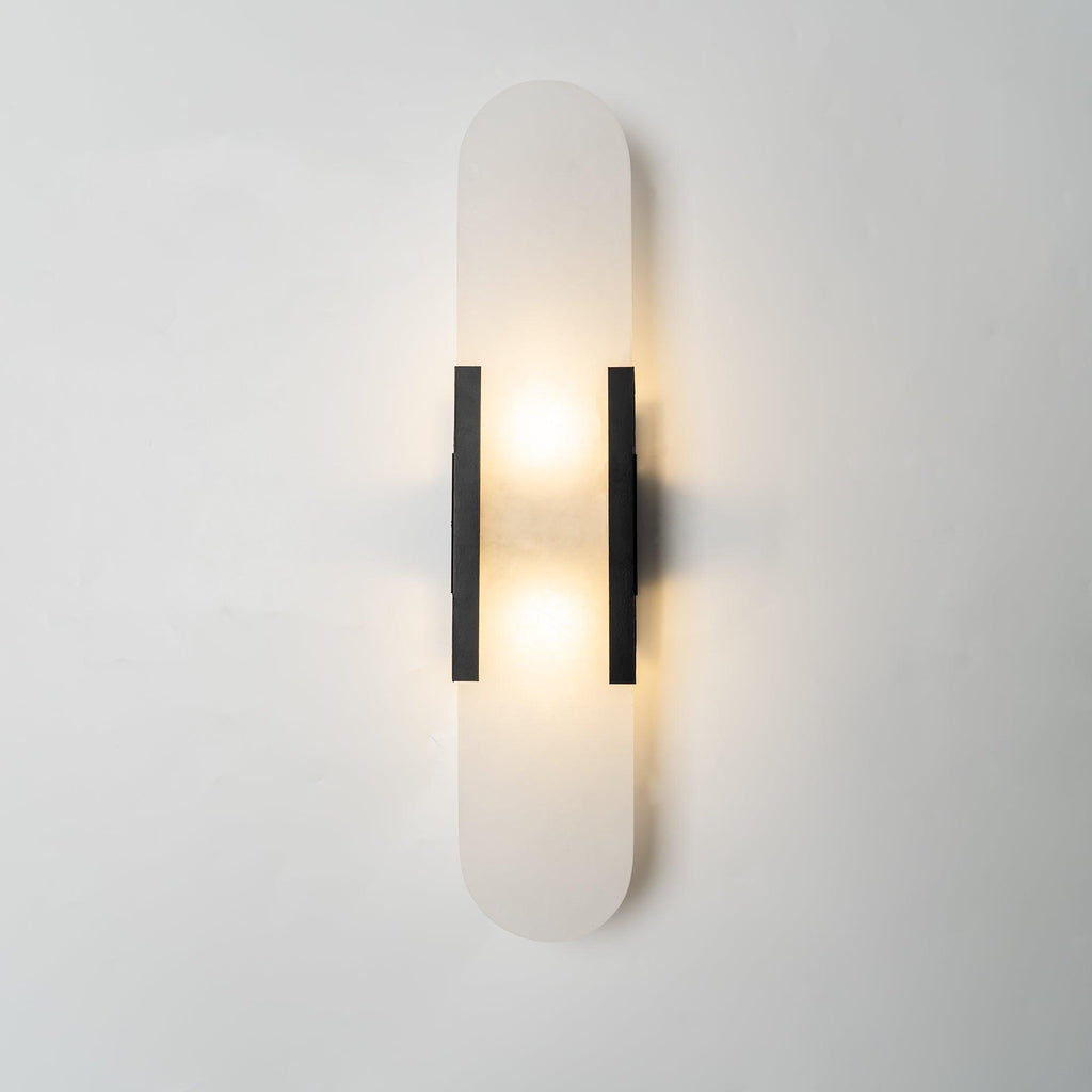 Applique Murale Élégante en Albâtre Allongée – Éclairage Chic Moderne