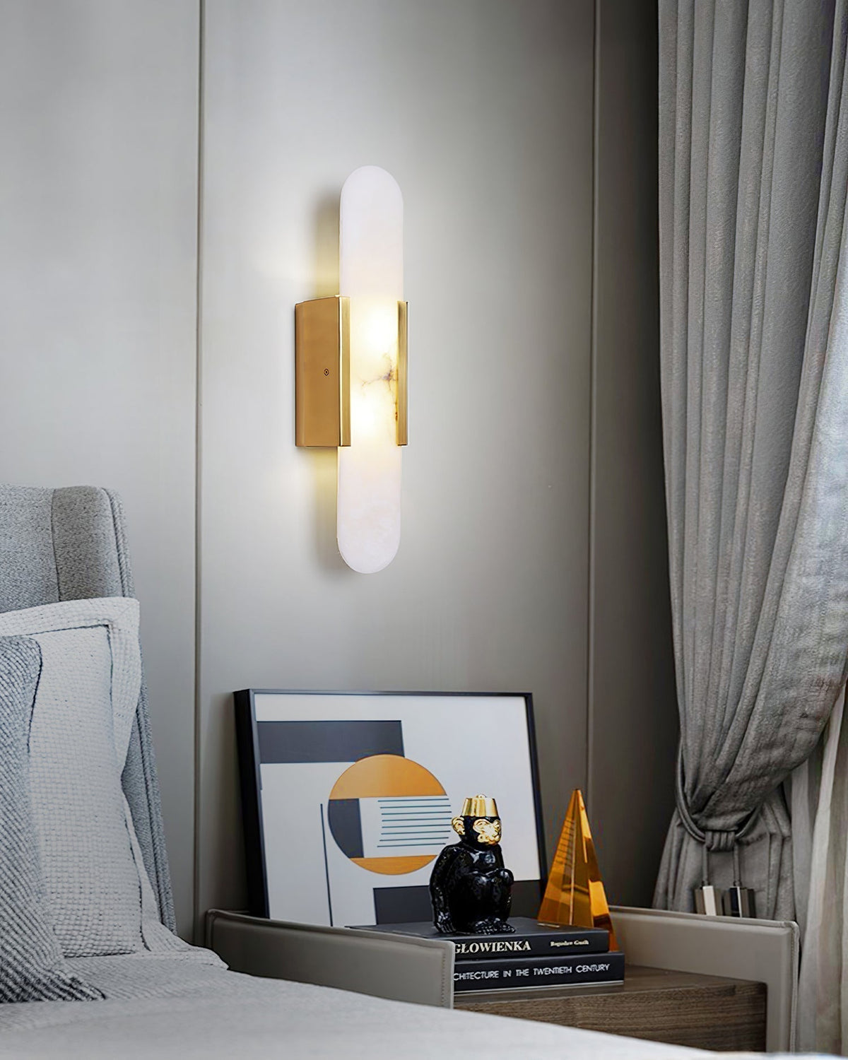 Applique Murale Élégante en Albâtre Allongée – Éclairage Chic Moderne