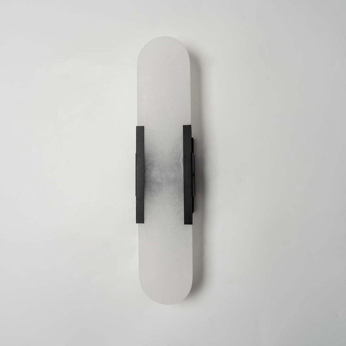 Applique Murale Élégante en Albâtre Allongée – Éclairage Chic Moderne