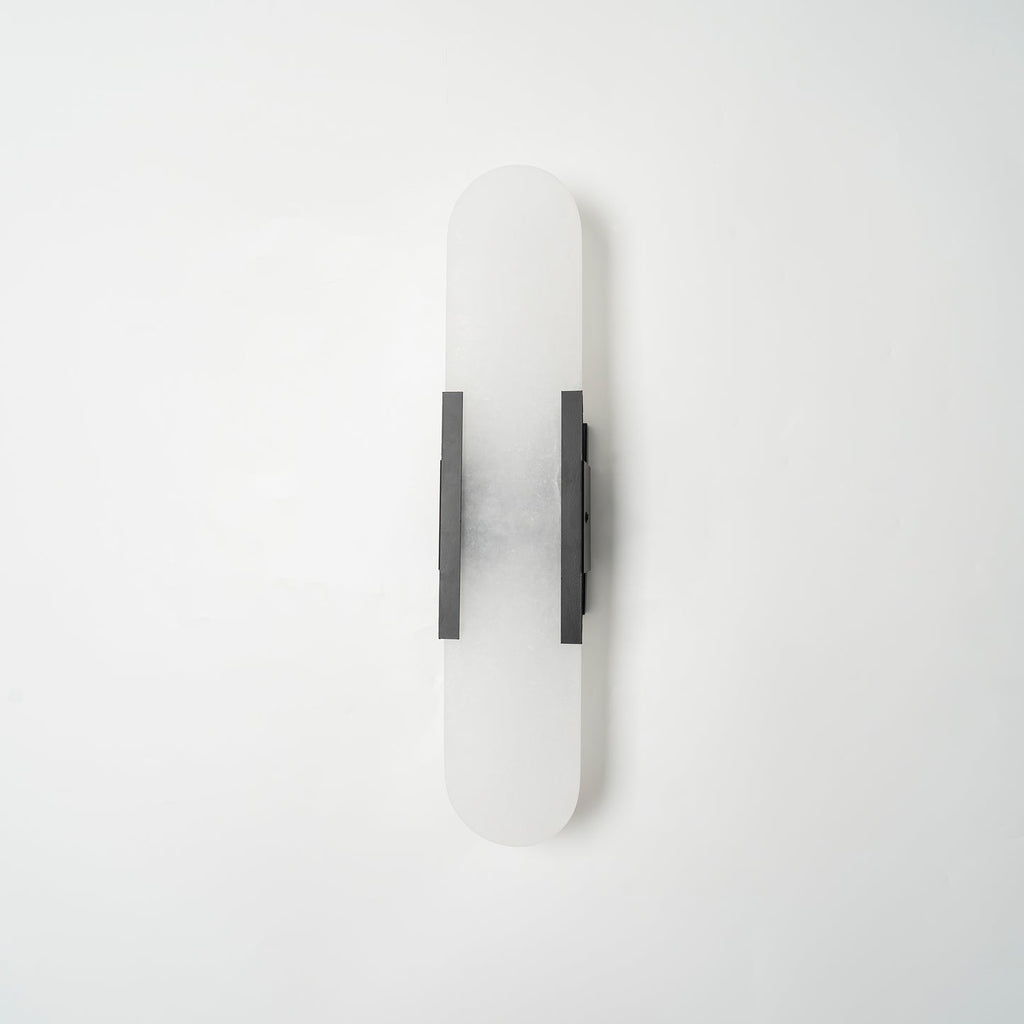 Applique Murale Élégante en Albâtre Allongée – Éclairage Chic Moderne