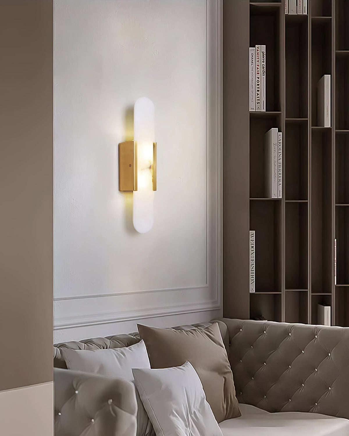 Applique Murale Élégante en Albâtre Allongée – Éclairage Chic Moderne