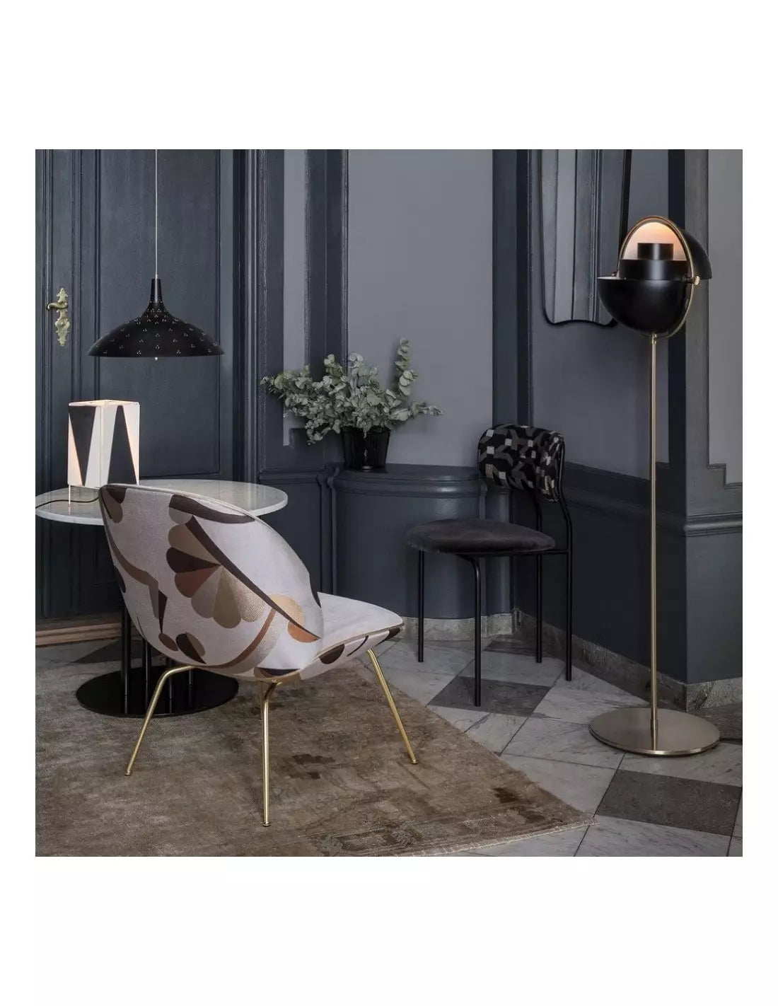 Lampadaire sculptural avec plusieurs luminaires