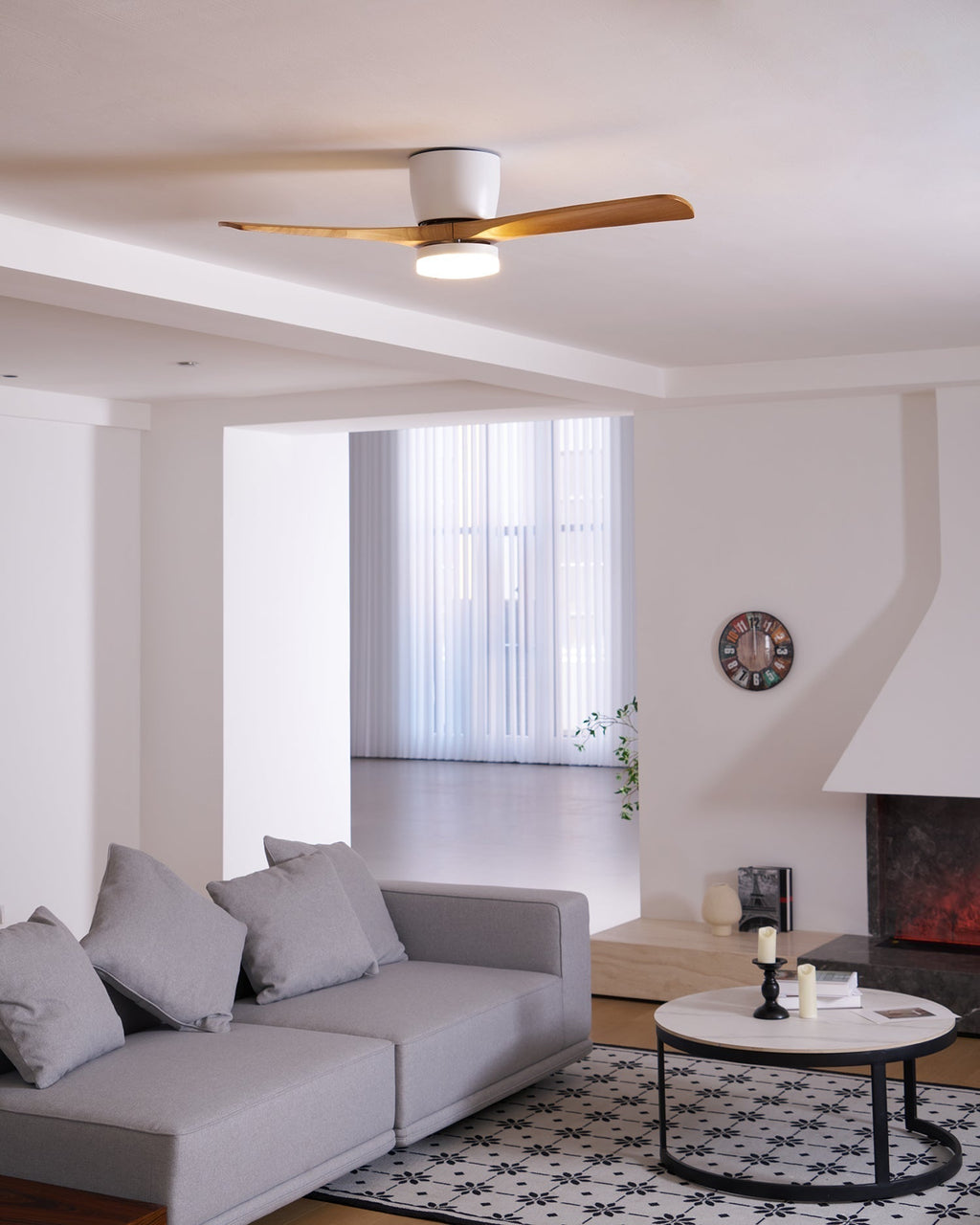 Ventilateur de plafond en bois nordique avec lumière LED télécommandée