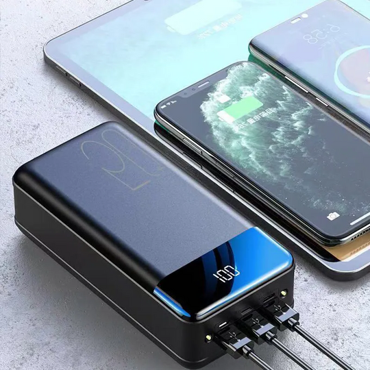 Batterie Externe Voltaro 50.000 mAh | Charge Ultra-Rapide | Pour Ordinateur Portable, Tablette & Smartphone | Compacte & Extrêmement Puissante