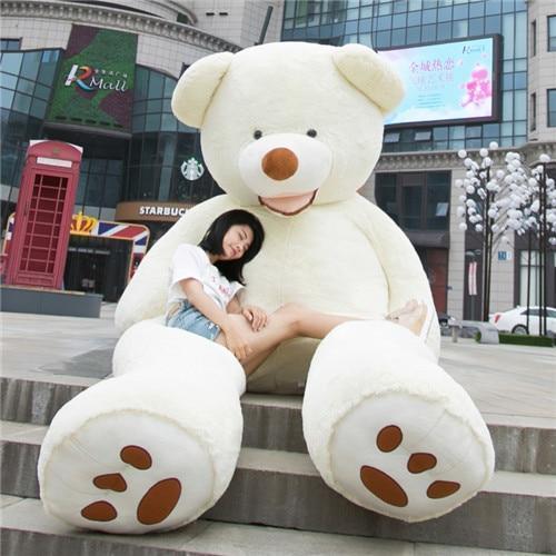 Ours en peluche géant