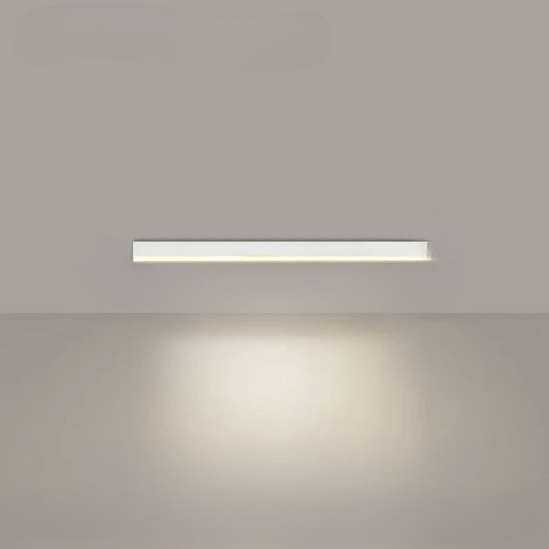 Lampe de plafond minimaliste avec un effet puissant