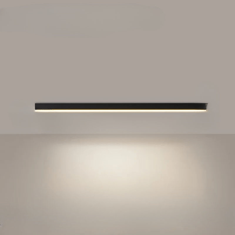 Lampe de plafond minimaliste avec un effet puissant