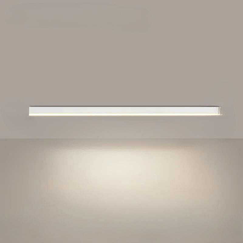Lampe de plafond minimaliste avec un effet puissant