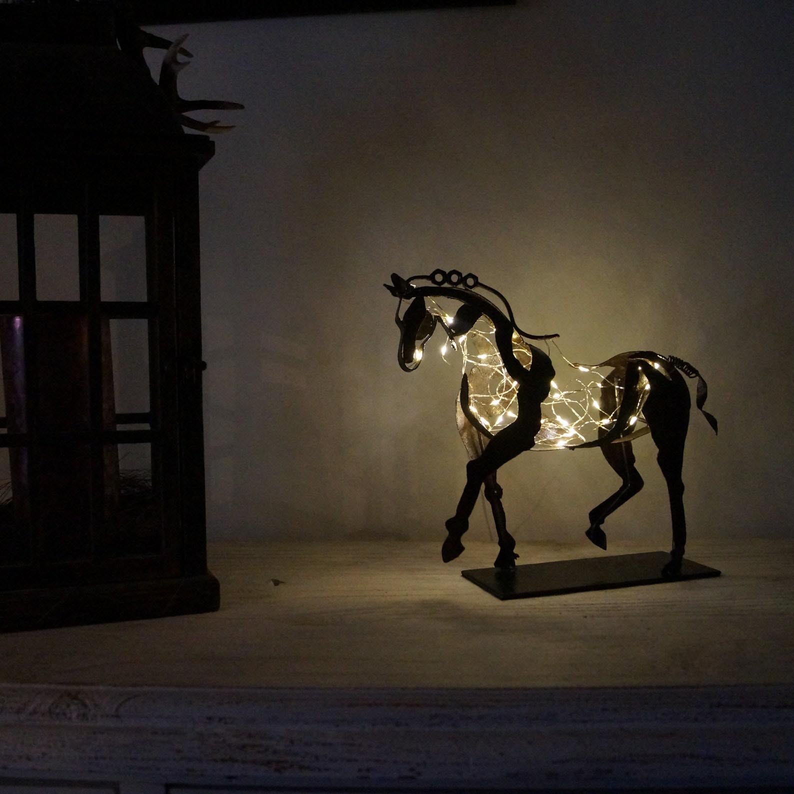 Figurine de cheval faite à la main – Ferro