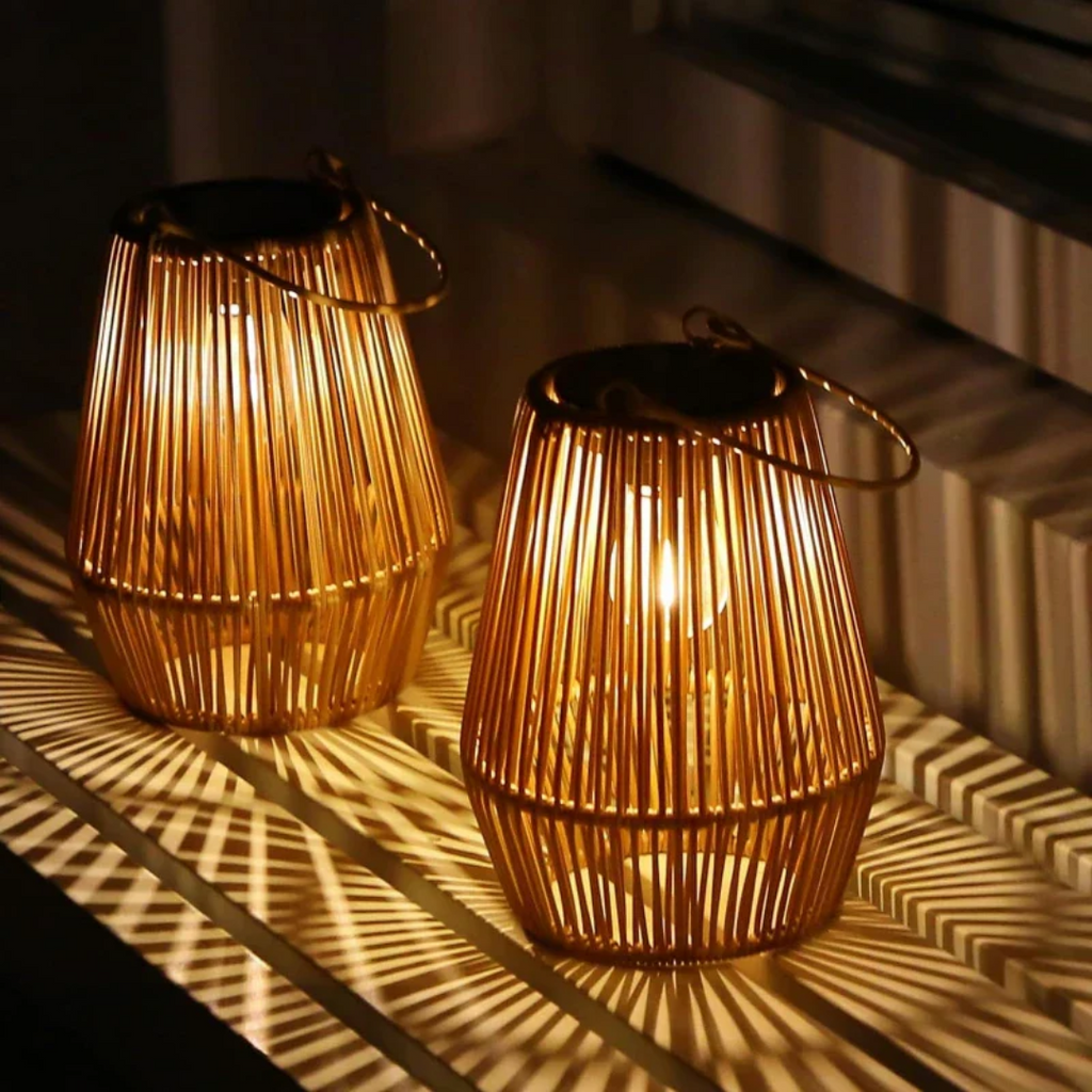 Lampe de jardin solaire imperméable tissée à la main - SunWeave