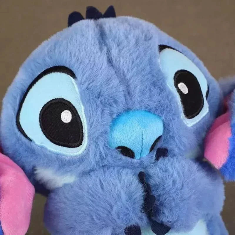 Douce veilleuse en peluche pour des nuits paisibles