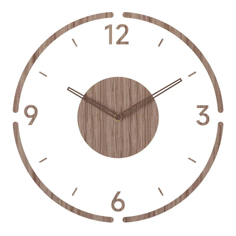 Simplicité nordique dans une horloge en bois