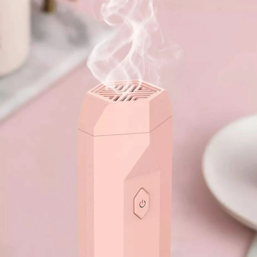 Brosse chauffante à vapeur pour des cheveux parfaitement lisses