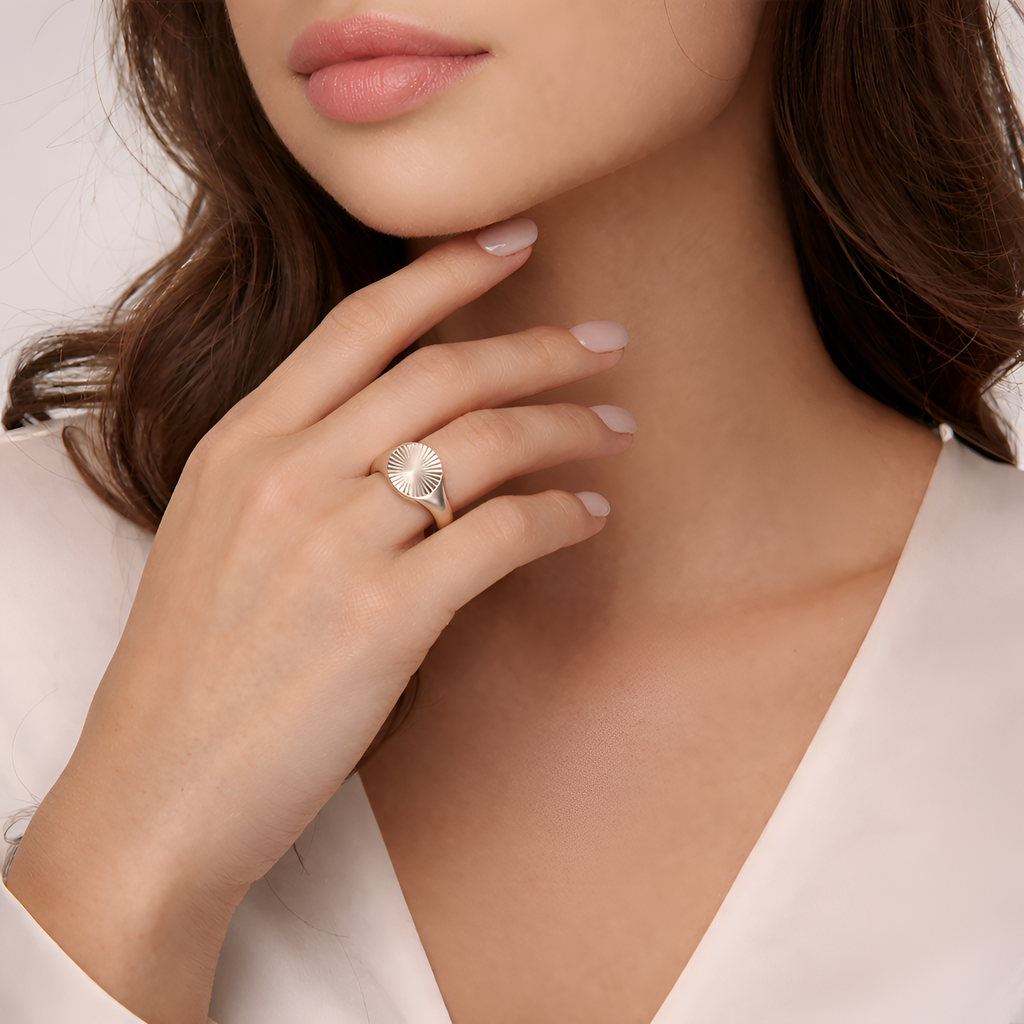 Quinn - Bague minimaliste Wave pour femme