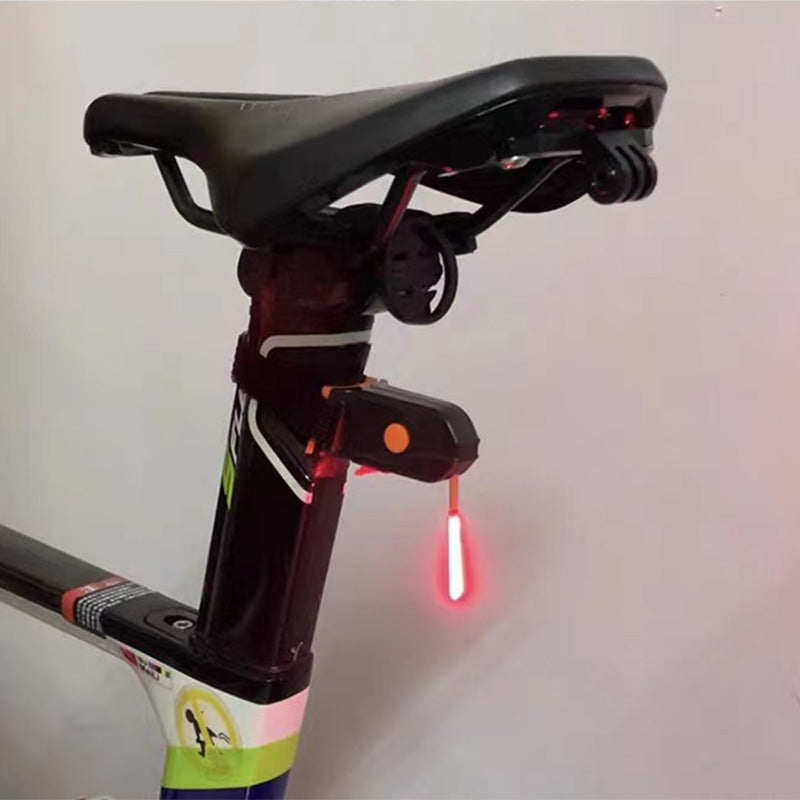 (1+1 Gratuit) Feu arrière LED pour vélo - Sécurisé et visible en route !