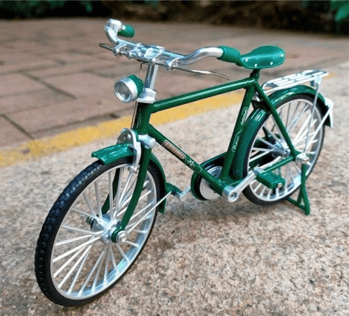 Modèle de vélo DIY - RetroCycle