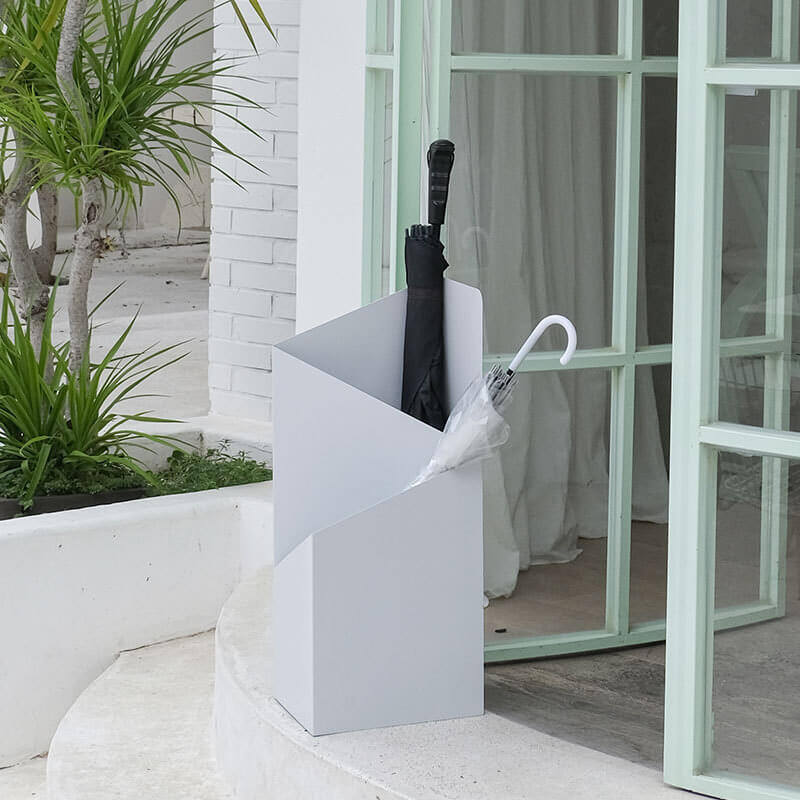 Porte-parapluie avec bac de récupération - Design scandinave
