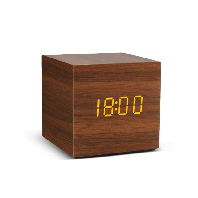 Sandsberg | Réveil LED en bois | Design cubique minimaliste avec affichage de la température | Plusieurs couleurs
