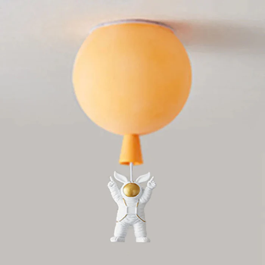 Lustre LED Tendance Lune/Astronaute pour chambre d'enfant - CosmoGlow
