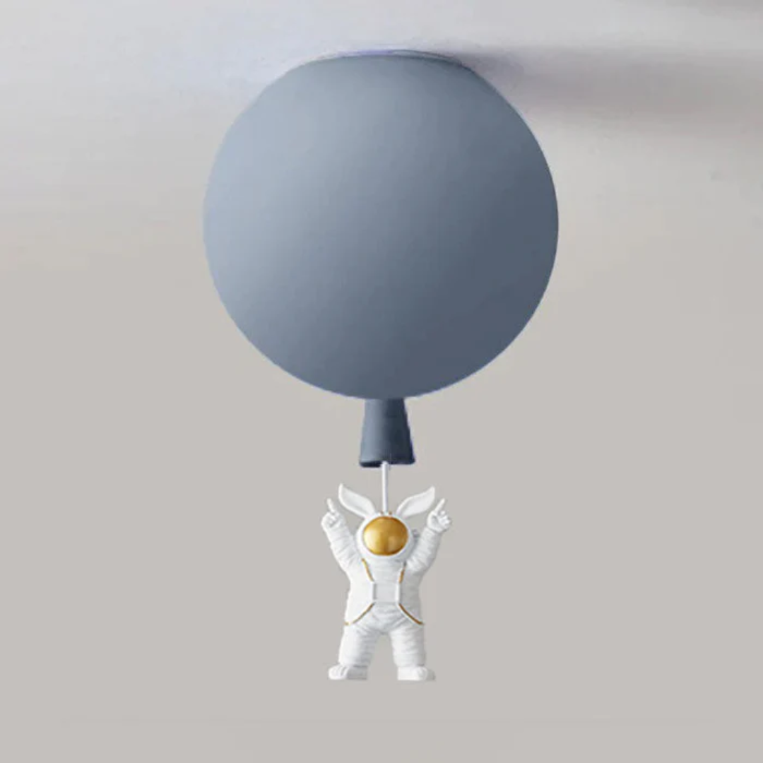 Lustre LED Tendance Lune/Astronaute pour chambre d'enfant - CosmoGlow