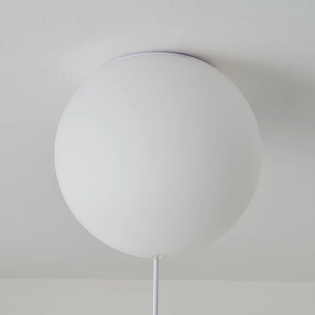 Lustre LED Tendance Lune/Astronaute pour chambre d'enfant - CosmoGlow