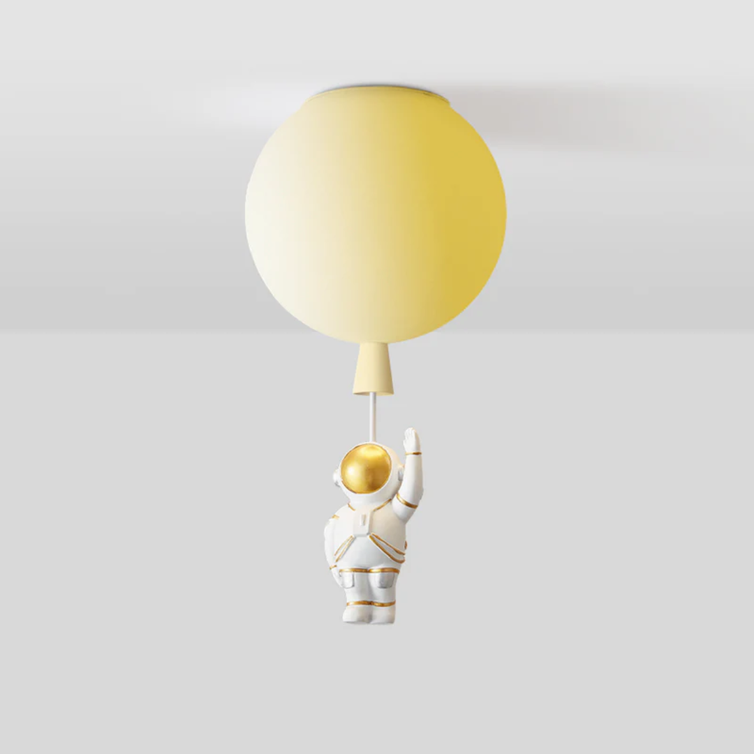 Lustre LED Tendance Lune/Astronaute pour chambre d'enfant - CosmoGlow