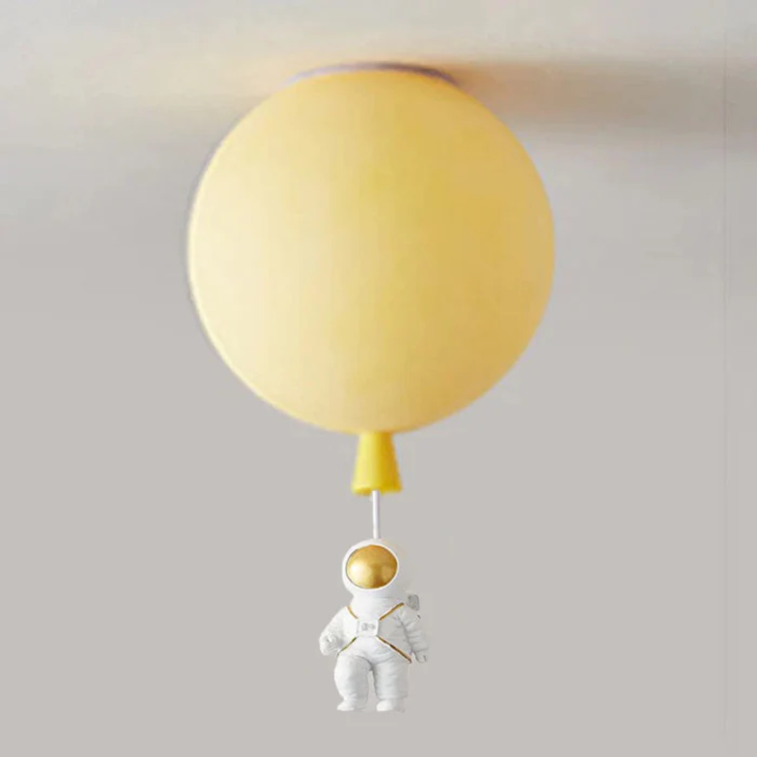 Lustre LED Tendance Lune/Astronaute pour chambre d'enfant - CosmoGlow