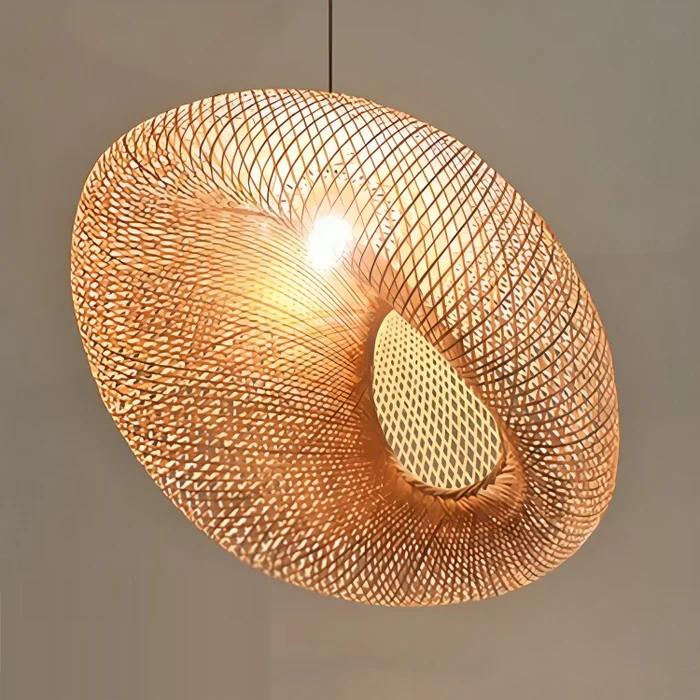 Lampe suspendue tendance en rotin - NaturGlow