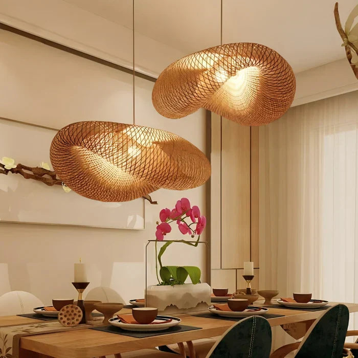 Lampe suspendue tendance en rotin - NaturGlow