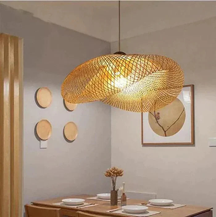 Lampe suspendue tendance en rotin - NaturGlow