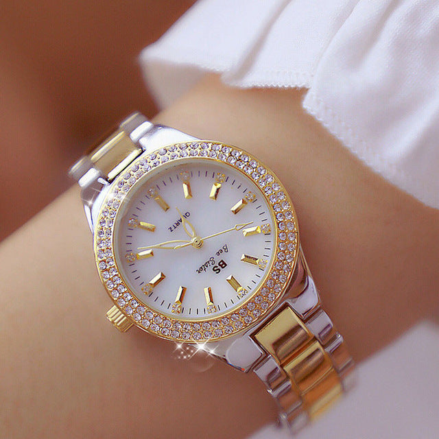 Montre bracelet à quartz élégante