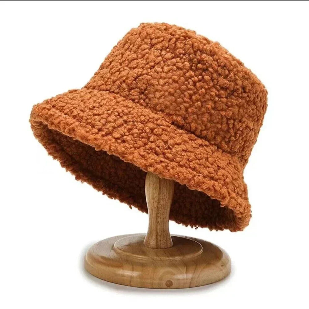 Chapeau seau teddy à la mode - Livia