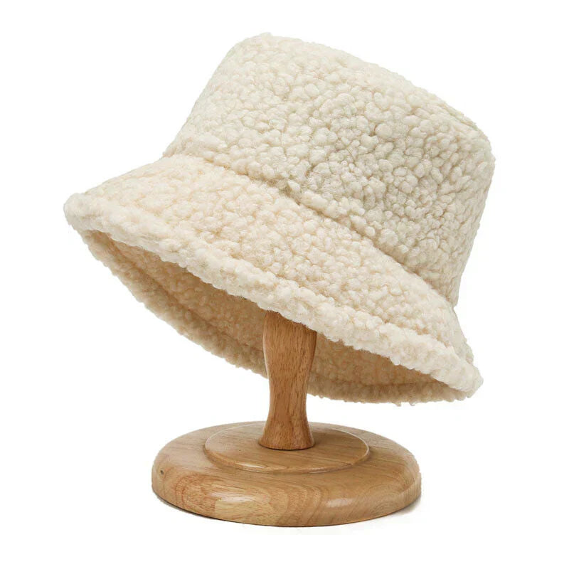 Chapeau seau teddy à la mode - Livia