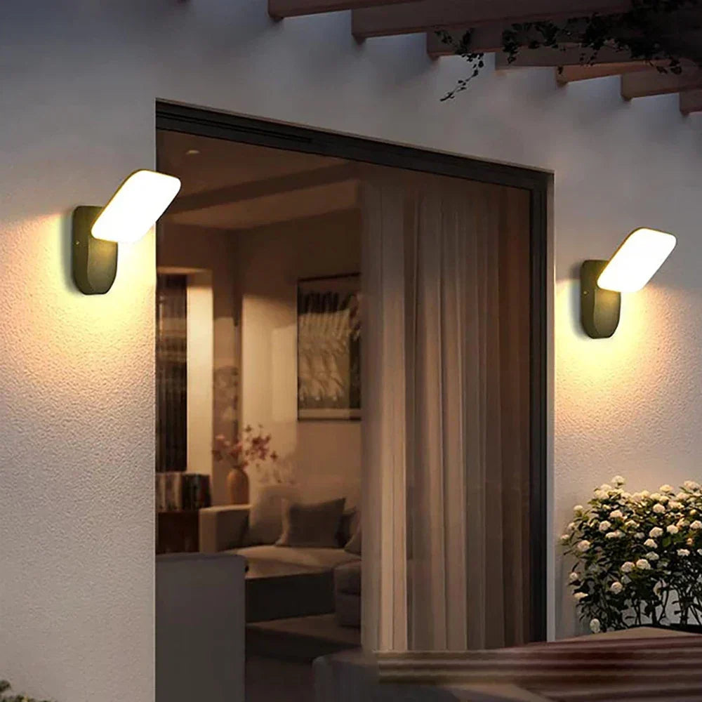 Applique Murale LED Extérieure Étanche avec Capteur de Mouvement PIR