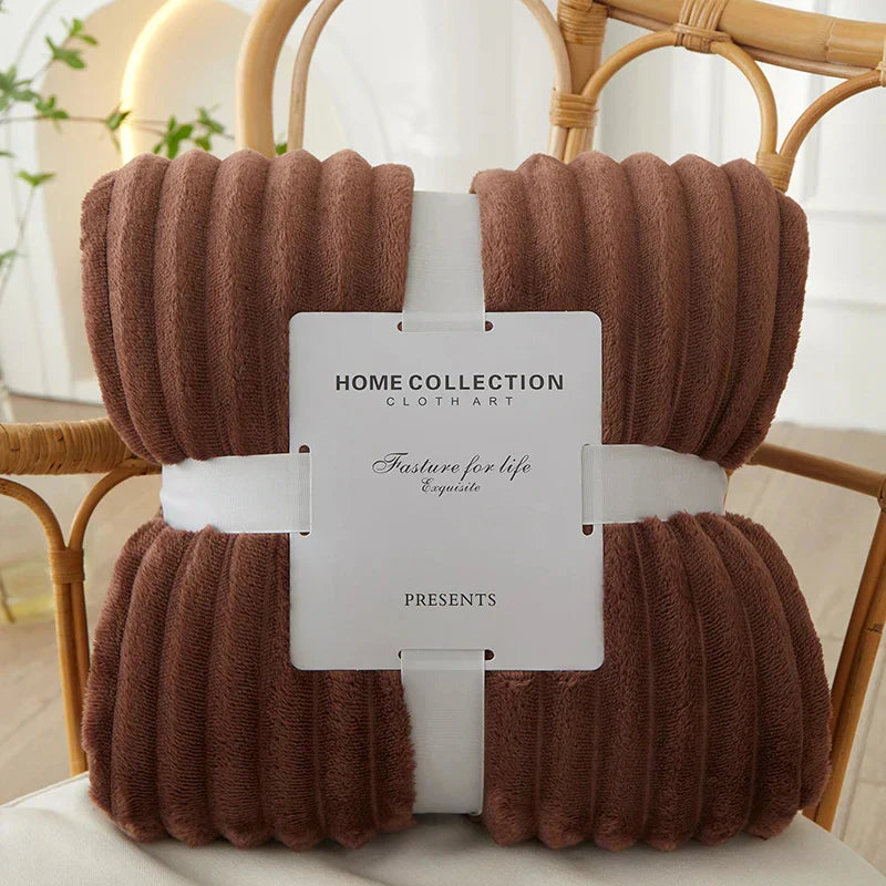Couverture en Flanelle Polaire Rayée Large - CozyStripe