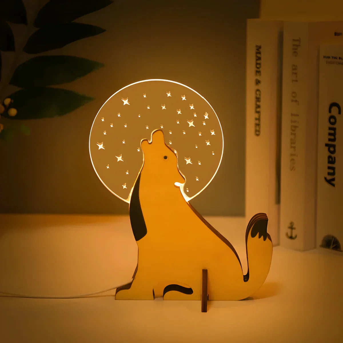 Lampe de Table Animale en Bois - WildGlow