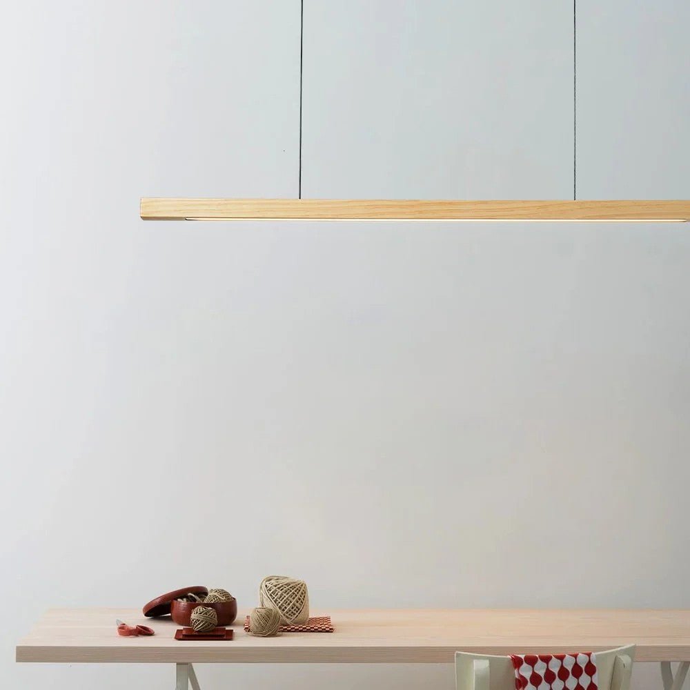 Suspension Linéaire en Bois pour Cuisine